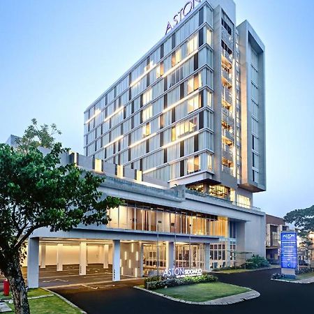 ASTON Sidoarjo City Hotel&Conference Center Exterior foto