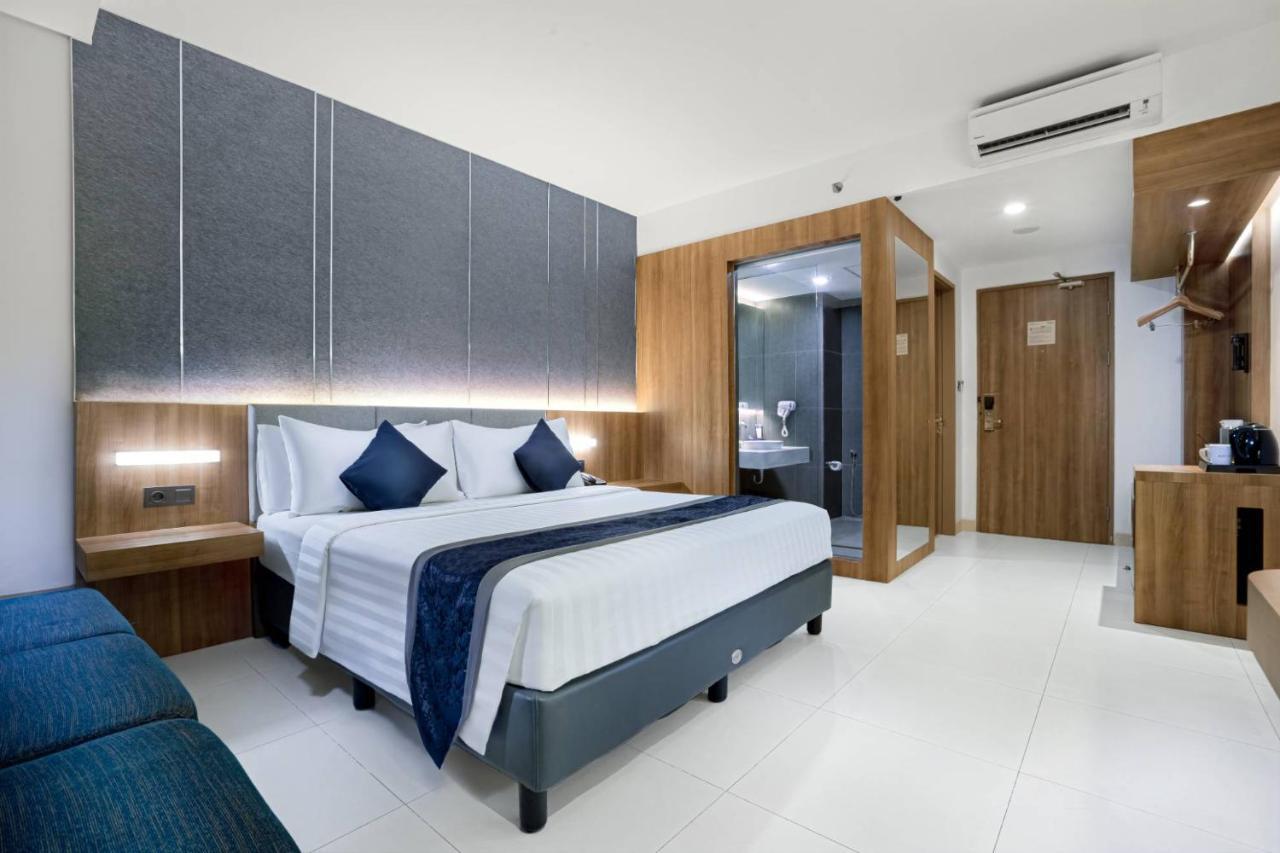 ASTON Sidoarjo City Hotel&Conference Center Exterior foto