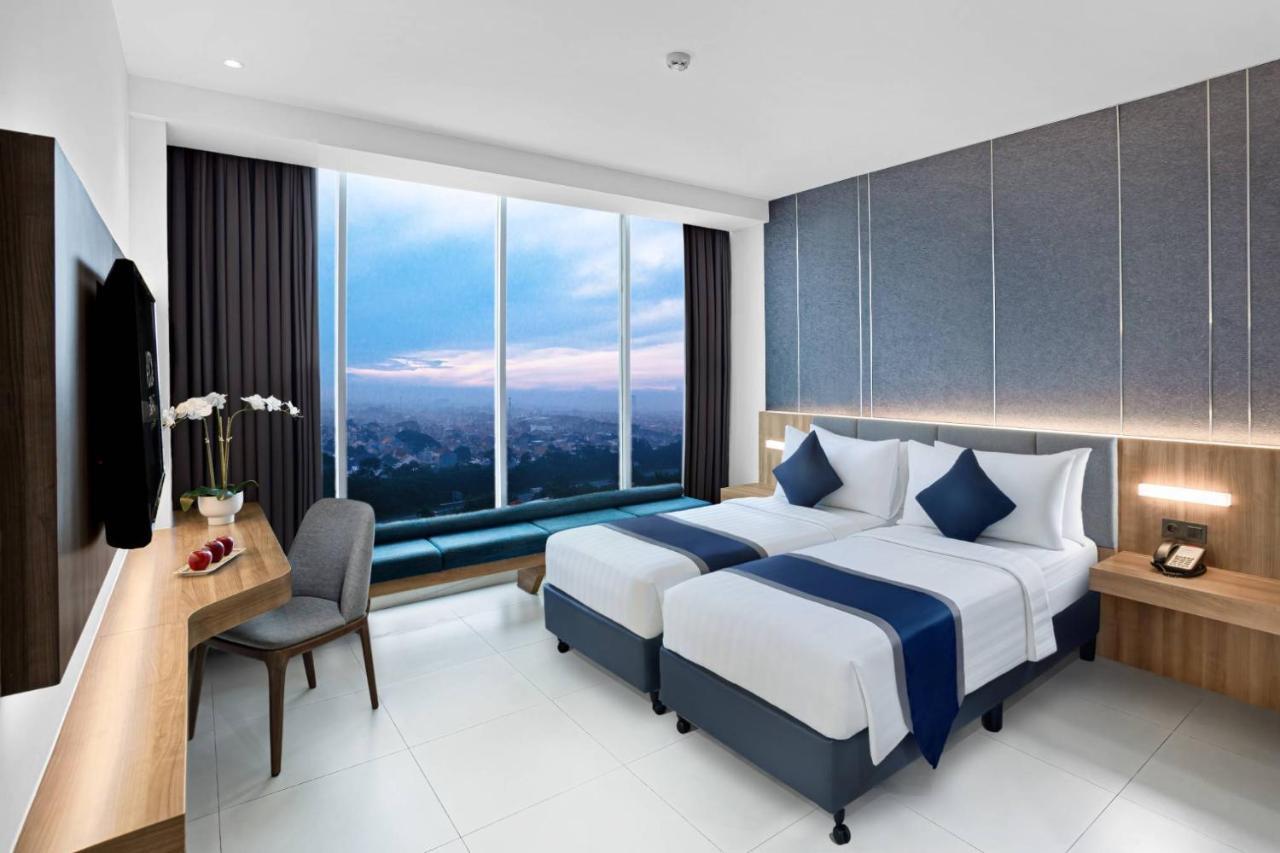 ASTON Sidoarjo City Hotel&Conference Center Exterior foto